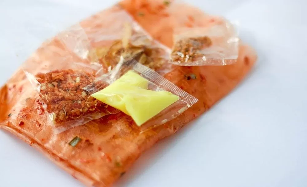 Bánh tráng bơ - Hình ảnh 3