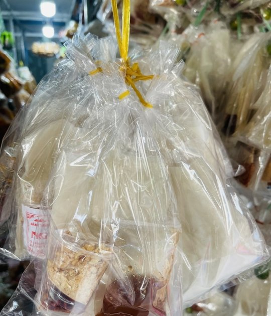 Bánh tráng muối me - Hình ảnh 3